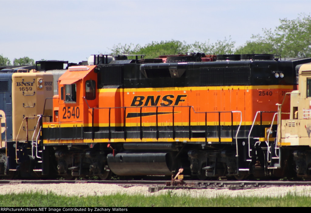 BNSF 2540